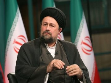 سخنرانی رهبر در روز جمعه و فهم مردم طومار اتفاقات را پیچید