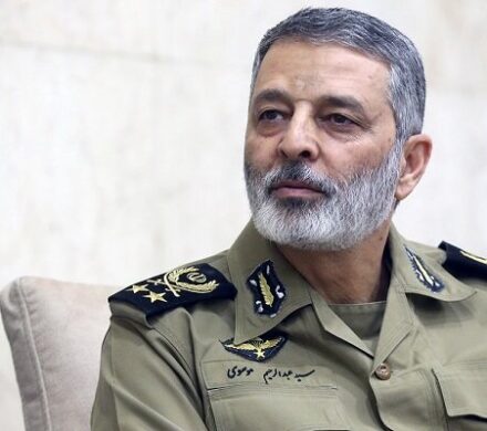 سرلشکر موسوی از جانب رهبری با جانبازان حافظ امنیت دیدار و گفتگو کرد