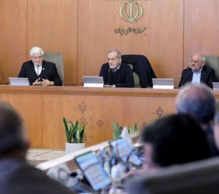 دولت: انتخاب آیتالله سید مجتبی خامنهای مرحلهای نوین از حکمرانی را رقم خواهد زد