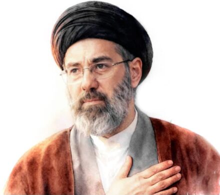 آیتالله سیدمجتبی خامنهای در یک نگاه