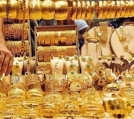 طلا امروز عقب نشست؛ قیمت طلای ۱۸ عیار و سکه امامی چند شد؟